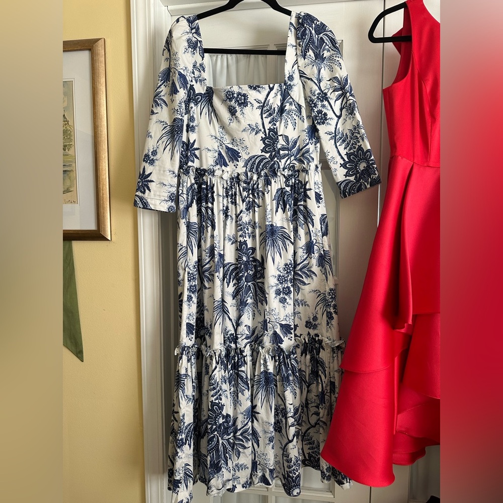Cara Cara Blue and White Floral Dress size 8